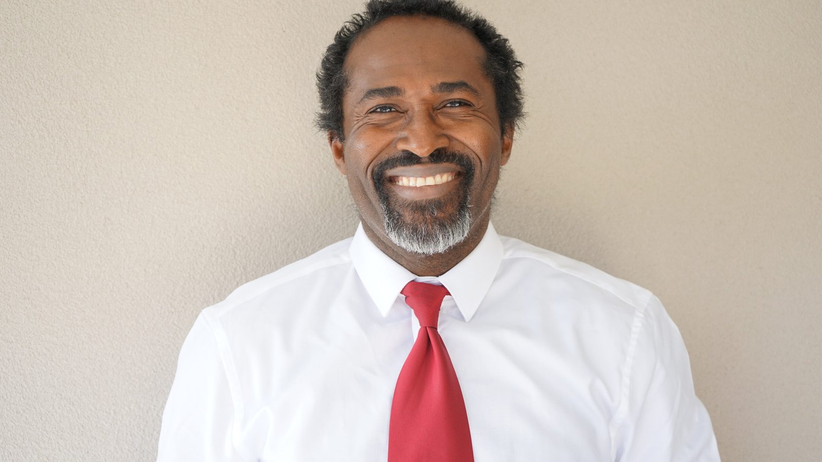 Dr David Onu