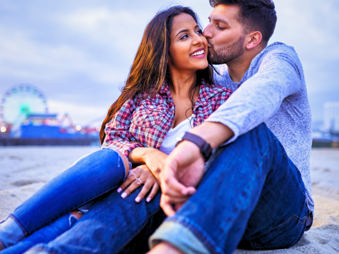 Quality time love language: 5 ways to strengthen your bond - David Onu